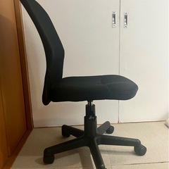 オフィスチェアの画像