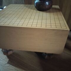 囲碁盤と碁石の画像