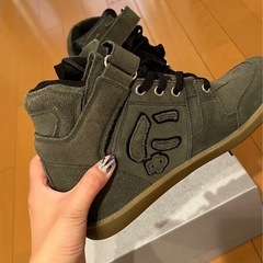 【美品】SANGACIO オリーブ ハイカットスニーカー 23cmモスグリーンの画像