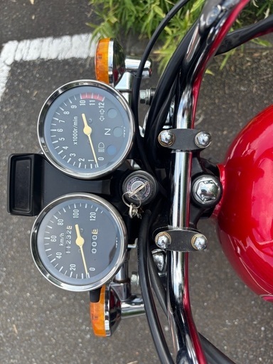 GN125H カスタム　赤　旧車スタイル　吸い込み　旧車