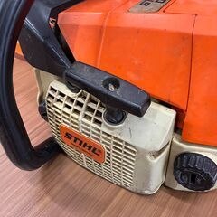 【中古】【動作OK】【店頭引取限定】　２サイクル　チェーンソー　ＳＴＩＨＬ　０２１　本体のみの画像
