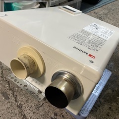 ノーリツ FF式 石油ふろ給湯器 OTQ-G4706SAWFF 2022年製 屋内壁掛 リモコン 吸排気筒付属 中古品 ①の画像