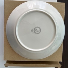 ピーターラビット皿の画像