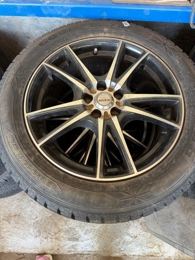 タイヤ 　JPSTYLE  225/55R17 97Q