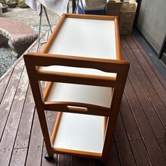 カウンターワゴンの画像