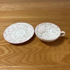 花柄　ノリタケ　紅茶カップ＆ソーサー　6客の画像