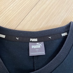 PUMAトップスの画像