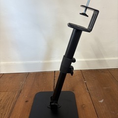 スピーカースタンドの画像