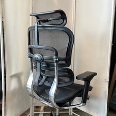 【武蔵小山店】 エルゴヒューマン プロ ハイバック ヘッドレスト付き 黒 Ergohuman Pro High Back with Headrest Black オフィスチェア Office Chair デスクチェア Desk Chair エルゴノミクスチェア Ergonomic Chair OAチェア OA Chair メッシュチェア Mesh Chairの画像