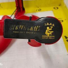 0831-191 シューズキーパー 靴 赤の画像