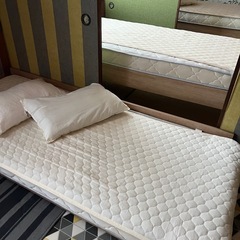 【9/1AMで締切】ベッドでお部屋を有効活用！ゼミシングルベッド2台⭐︎すのこタイプの画像