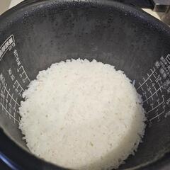 HITACHI　炊飯器の画像