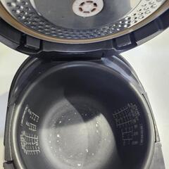 HITACHI　炊飯器の画像