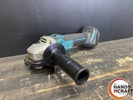 【久留米】【引き取り限定】【中古品】makita マキタ GA403DZN 充電式ディスクグラインダ 14.4V用  100mm 回転数:8,500min-1 ※本体のみ