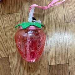 子供の水筒カバン等の画像