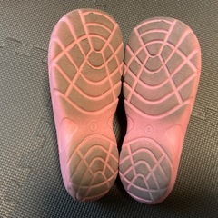 スリッポンサンダルの画像