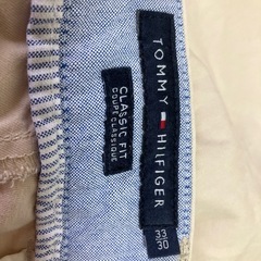 トミーヒルフィガー TOMMY HILFIGER　チノパン　ホワイトベージュの画像