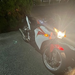 cbr250r mc41とネーキット交換して欲しい