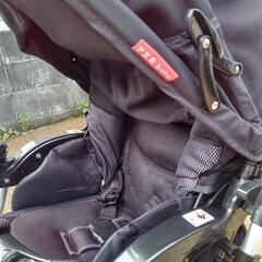 ベビーカーの画像