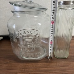 米びつ、パスタ入れの画像