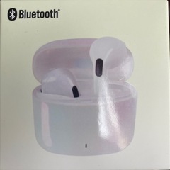 新品ワイヤレスイヤホンの画像