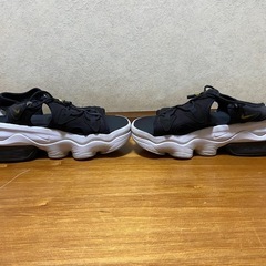 NIKE エアマックス　ココ(24.0)の画像