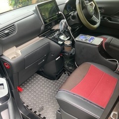 R6年式🌟デリカミニTpremium  ターボ車の画像
