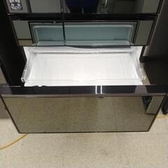 リユースのサカイ東金店 HITACHI 冷蔵庫 18年製 670L TJ14329の画像