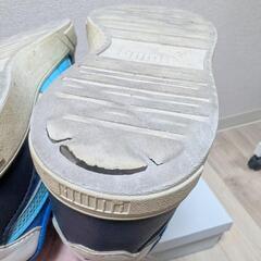 PUMA スニーカー ホワイト/ネイビー/ブルー　21センチの画像