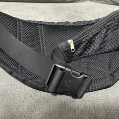 THE NORTH  FACE ショルダーバックの画像
