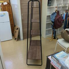 スタイルハンガー2wayラック​ おしゃれなハンガーラック 棚あり 状態良 【こちらは店舗です。浜村鹿野温泉ICから3分 買取本舗 宮本リサイクル 営業時間9～19時 定休日水曜のみ←連絡できませんm(_ _)m】の画像