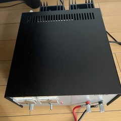 東京ハイパワー製安定化電源の画像