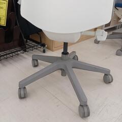【ドリーム尾浜店】OAチェア　OKAMURA　GY/BL　※使用感あり　 高さ(H)94~103× 幅(W)48cm× 奥行(D)46cmの画像