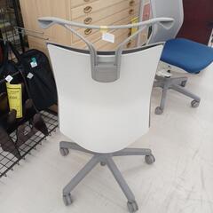【ドリーム尾浜店】OAチェア　OKAMURA　GY/BL　※使用感あり　 高さ(H)94~103× 幅(W)48cm× 奥行(D)46cmの画像
