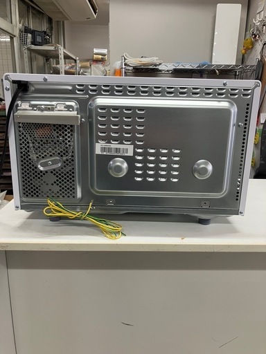 I 2508-813 TOSHIBA電子レンジ ER-W16E2 2023年製 通電確認済み　キズ汚れあり