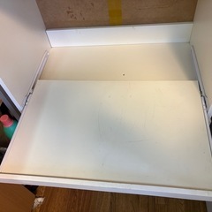 ニトリのレンジ台食器棚　中古品の画像