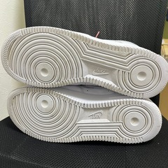 ナイキ エアフォース１ シュプリーム 28cm ホワイトの画像