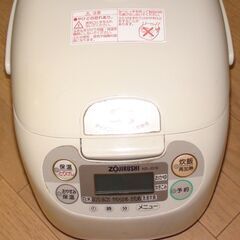 炊飯器★ZOJIRUSHI　NS-JD10★5.5合炊き★黒まる厚釜の画像