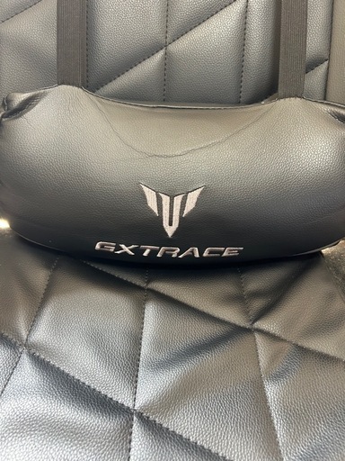 GXTRACE（ジーエックストレース）のゲーミングチェア