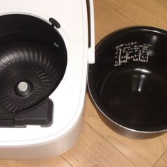 炊飯器★TOSHIBA　6PXR★3.5合炊き★美品の画像