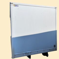 中型トラック用アルミ冷蔵・冷凍コンテナ　内寸 660cm x 233cm x 188cm 外寸 675cm x 247cm x 250cm 物置・倉庫・ガレージの画像