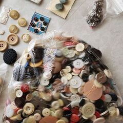 ボタンまとめ売り　裁縫　ハンドメイドの画像