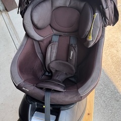 【早い者勝ち】Combi  チャイルドシート　ISOFIX 　ハウスクリーリング済 の画像