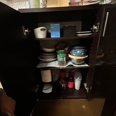 食器棚の画像