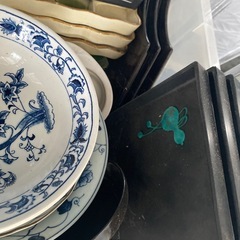 食器の画像