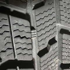 値下げ交渉可能　175/70R14 スタッドレスタイヤ4本　2023年生産の画像