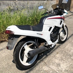 ホンダ　VT250FG  書類付レストアベース車の画像