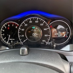 日産　ノート　メダリスト　令和8年10月迄　83000km キーレス　純正色ナビ、テレビ付　ハーフレザーの画像