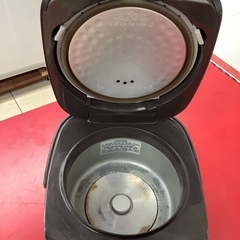 ZOJIRUSHI 象印　炊飯器　炊飯ジャー　3合炊き　NS-LHC05の画像