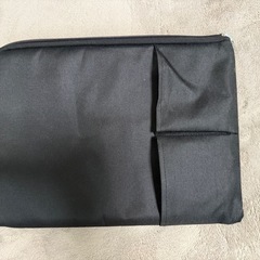モバイルモニター（ケース付けます）の画像